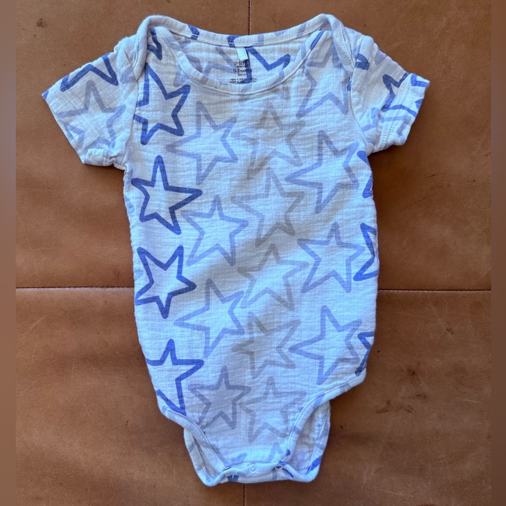 💙$5 FLASH SALE💙 Aden and Anais Onesie 0-3M